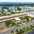 Alameda Guarajuba:  o coração do comércio imagem