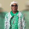 Ronaldinho Gaúcho lança bloco “Brother do Bruxo” no Carnaval de Salvador imagem