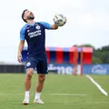 Everton Ribeiro é viciado em jogo famoso e está na fase 15 mil imagem