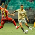 Iago celebra retorno aos gramados após 116 dias sem jogar: "De volta" imagem
