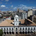 Câmara de Salvador retoma sessões no Centro de Cultura após incêndio imagem
