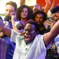 Neguinho da Beija-Flor celebra título no adeus: “agora, só camarote” imagem