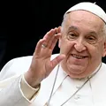 Infecção e quadro complexo: Papa Francisco segue internado imagem
