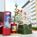 Papa segue internado e fiéis fazem corrente de oração no hospital imagem