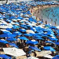 Projeto de lei quer proibir caixas de som nas praias de Salvador imagem