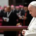 Vaticano: cardeal diz que papa Francisco tem que “reaprender a falar” imagem