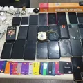 Suspeito de furto no Carnaval é preso com 25 celulares e cartões imagem