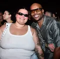 Thais Carla pede ajuda após marido ser assaltado em pré-Carnaval imagem