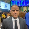 Vereador cobra sanção do projeto de motofaixas e critica Transalvador imagem
