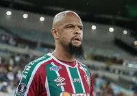 Após aposentadoria, Felipe Melo negocia com emissora de TV imagem