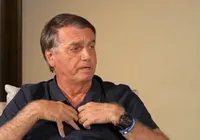 Bolsonaro expõe opinião sobre 'Ainda Estou Aqui' e Fernanda Torres imagem