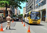 Roubos a ônibus em Salvador têm queda de mais de 70%, diz SSP