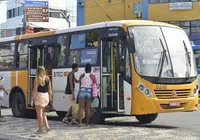 Idosa atropelada por ônibus: família protesta em bairro de Salvador imagem