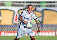 Lucas Esteves chega ao Grêmio, mas Vitória nega haver liminar imagem