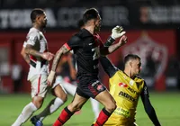 Mosquito decide e celebra sequência invicta do Vitória imagem