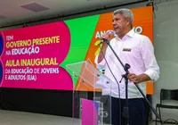 "Ninguém fica para trás", diz Jerônimo sobre programa de alfabetização imagem