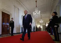 Trump impõe tarifas de 25% a aço e alumínio imagem