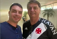 VÍDEO: Bolsonaro é vaiado durante jogo do Vasco: "Uh, vai ser preso" imagem