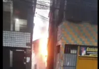 Vídeo: fiação de poste pega fogo em São Rafael e moradores ficam sem energia