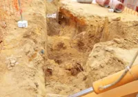 Vídeo: funcionários ficam soterrados após parte de obra cair em Pojuca imagem