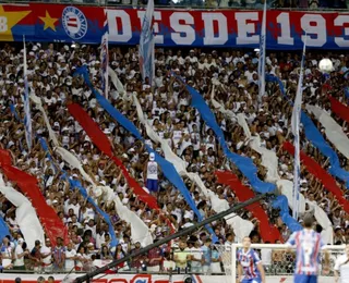 Bahia deve ser multado por mosaico 3D e faixas em jogo da Libertadores