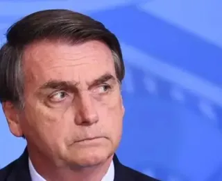 Bolsonaro é denunciado por tentativa de golpe de Estado