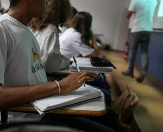 Alunos de cursinhos na Bahia podem ganhar novo benefício estudantil