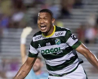 Vitória em alta: derrota do Fortaleza mantém Leão no topo