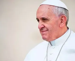 Quem governa o Vaticano na ausência do Papa? Conheça camerlengo irlandês