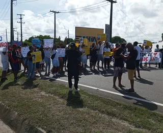 Radar e iluminação: moradores de Monte Gordo protestam na BA-099