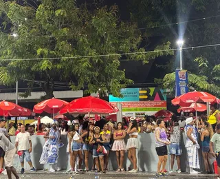 ‘Toró’ cai, mas não desanima galera no Campo Grande