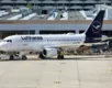 Piloto não tem acesso à cabine e avião voa sem controle por 10 minutos