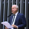 "Grande responsabilidade", diz Paulo Azi ao ser eleito presidente da CCJ imagem