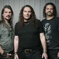 "Angra está em seu melhor momento", garante Rafael Bittencourt imagem