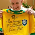 Apaixonado por futebol, Papa disse que preferia Pelé a Maradona e Messi imagem