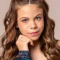 Atriz mirim do SBT sofre 7 paradas cardíacas e família faz vaquinha imagem
