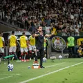 Auxiliar de Carpini celebra ponto somado e elogia atuação do Vitória imagem