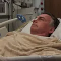 Bolsonaro tem alteração na pressão arterial. Confira boletim imagem