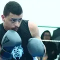 Boxeador de 28 anos morre uma semana após levar nocaute em luta imagem