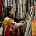 Brechós e boas práticas: saiba como você pode reduzir o impacto da indústria da moda imagem
