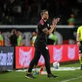 Carpini destaca 'competitividade resgatada' do Vitória diante do Vasco imagem