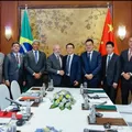 Em busca de investimentos, Jerônimo se reúne com empresários na China imagem