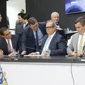Em meio à pressão, reajuste do servidores já tem data para ser votado imagem