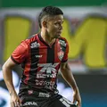 Erick entende vaias e cobra elenco do Vitória: "Hora de assumir" imagem