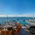 Feriadão em Salvador? Veja 5 hospedagens à beira-mar a partir de R$219 imagem