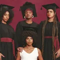 Formandos de Salvador terão chapéu de formatura para cabelos crespos imagem