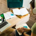 USP abre 7,3 mil vagas em cursos on-line gratuitos; veja como participar imagem