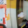Homem é baleado dentro de ônibus durante assalto em Salvador imagem