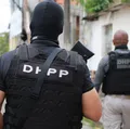Homem é morto a tiros em frente à casa da mãe no interior da Bahia imagem