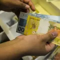 IOF: entenda o que é e quem deve pagar o imposto imagem